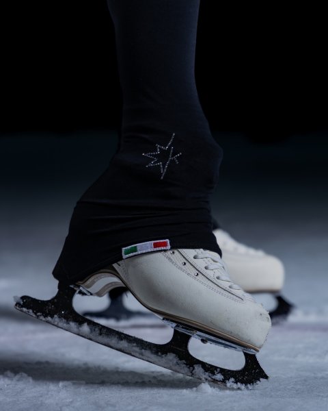 Karisma pantacollant black, small logo